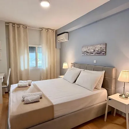 Byron Urban Apartment Kalamata Extérieur photo