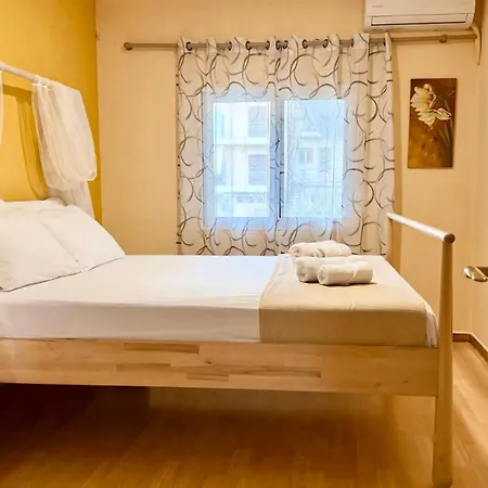 Byron Urban Apartment Kalamata Extérieur photo