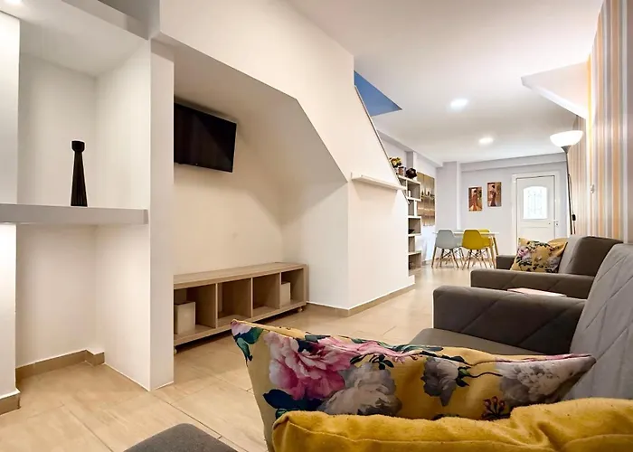Byron Urban Apartment